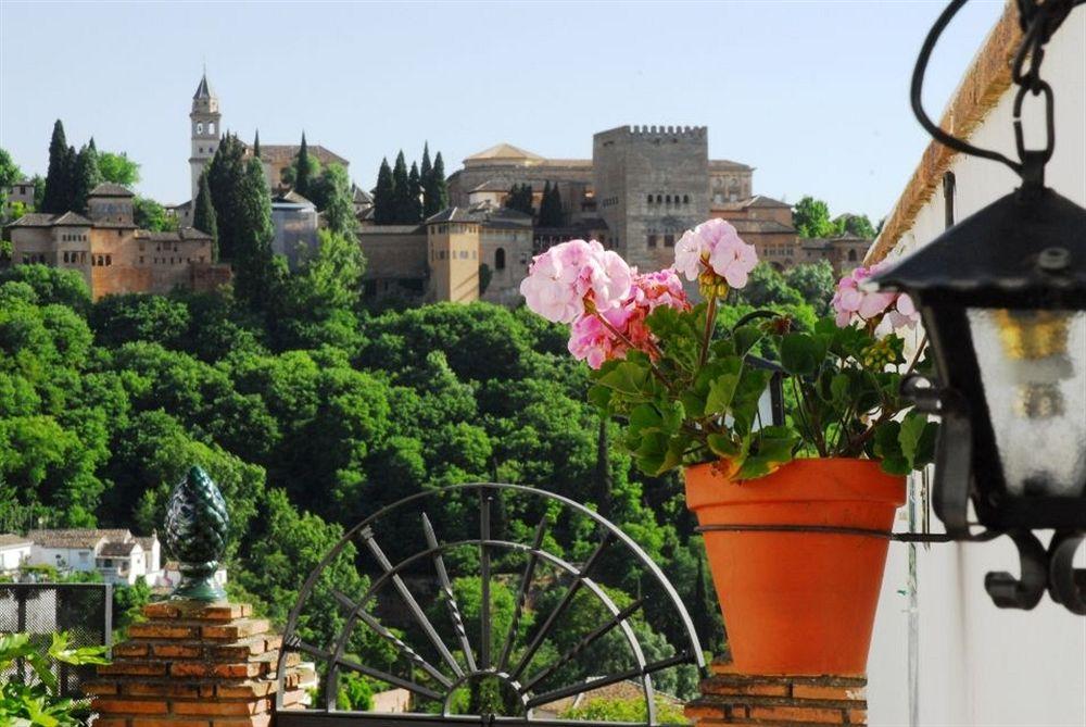 Apartamentos Montesclaros Granada Eksteriør billede